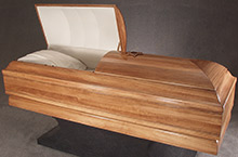 Issac Honey Railless Casket, Solid Poplar Traditional Construction Gloss Honey Finish, Rosetan frost Crepe Interior